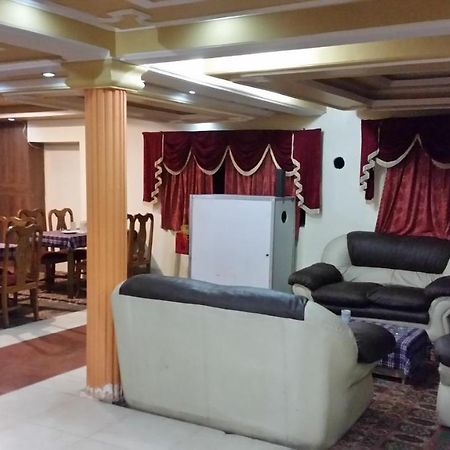 Hotel Gulmarg Inn ภายนอก รูปภาพ